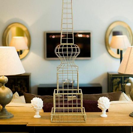 9 Hertford Street London Room photo